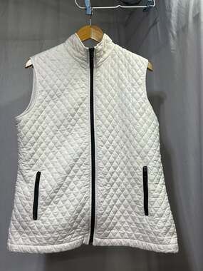 Additions by Chico's White Diamond Quilted Full-Zip Vest
